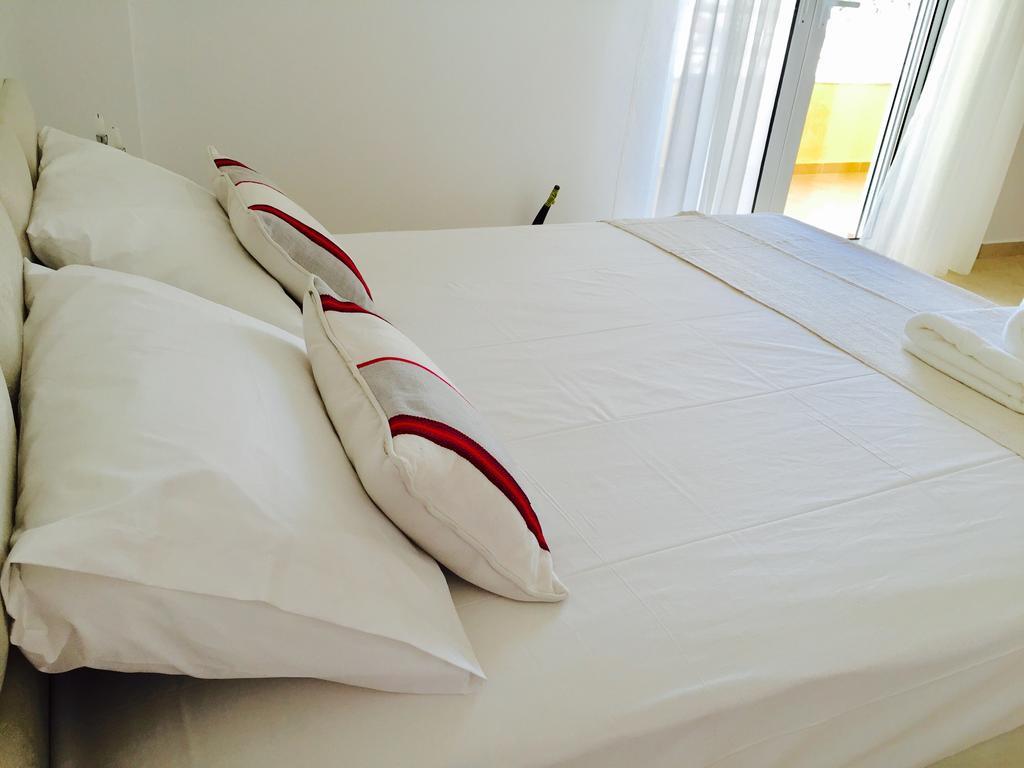 Sea And Sky Apartments Sarande Bagian luar foto