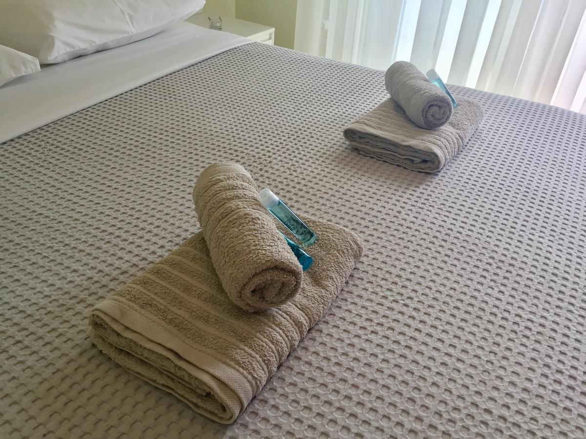 Sea And Sky Apartments Sarande Bagian luar foto